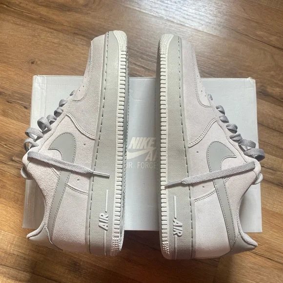 2011 Nike Air Force 1 Medium Grey Suede - Picture 2 of 14